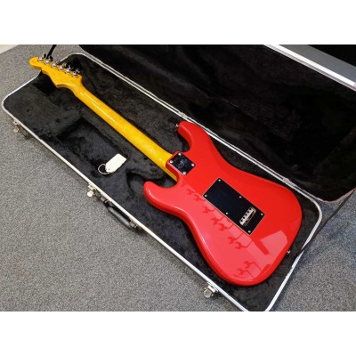 G&L S500 (Fullerton Red. 3-ply Vintage Creme, maple). №CLF51041. Made in USA - Електрична гітара